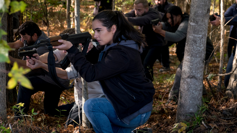 Illustration for article titled The Walking Dead's eighth season ends in big, bloodthirsty war